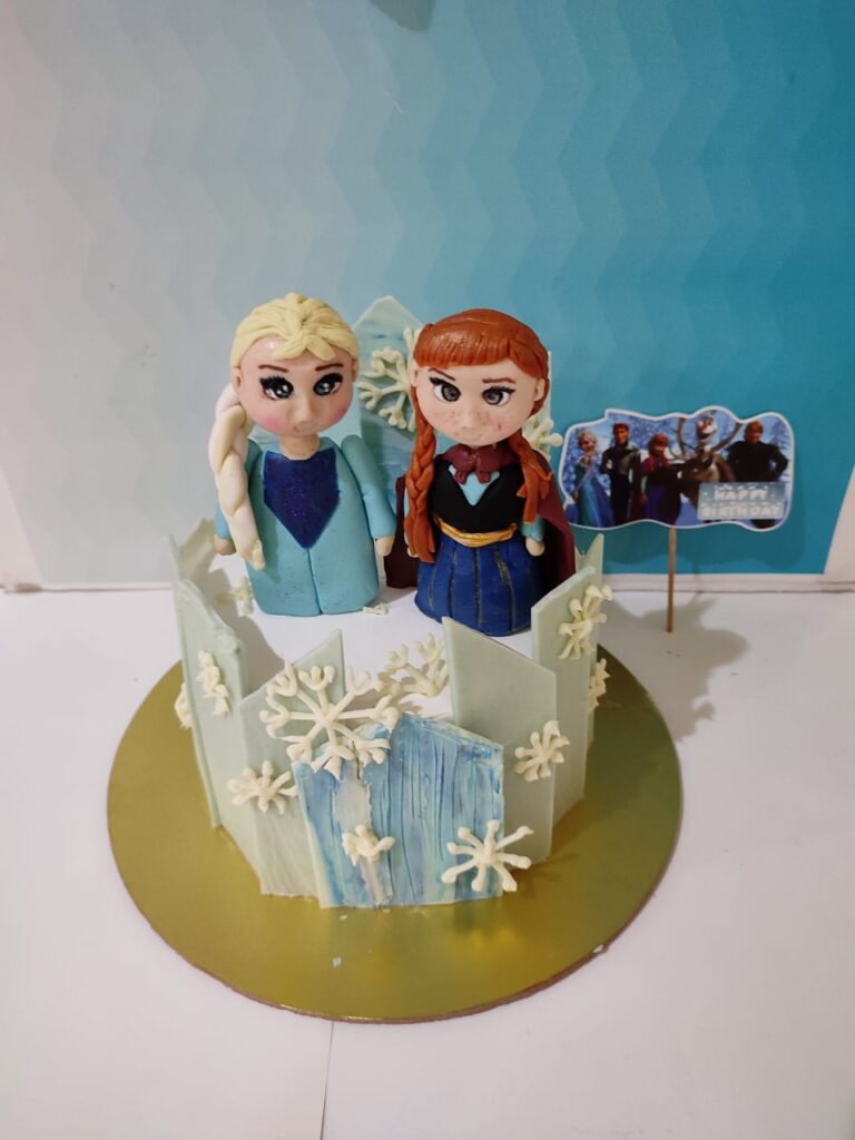 Frozen 2 Cake | Frozen birthday party cake, Frozen birthday cake, Frozen  theme cake