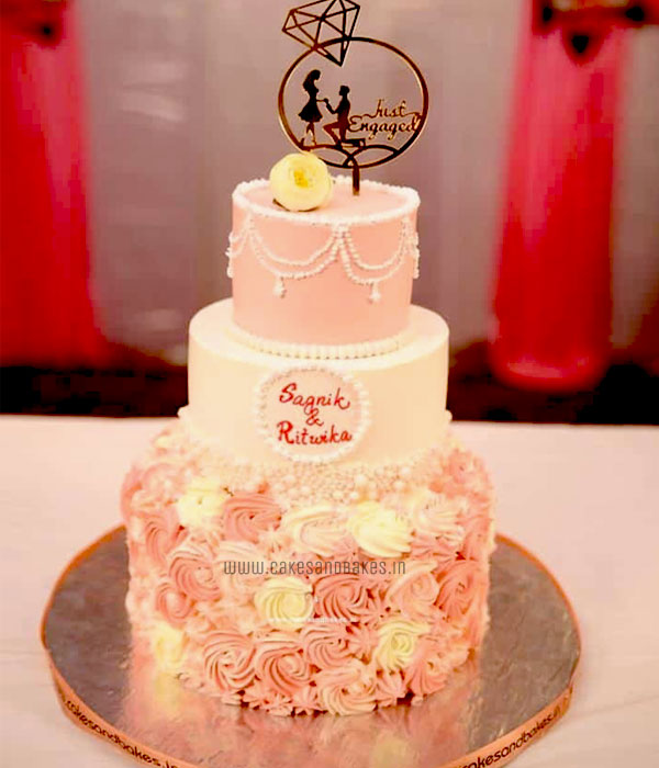 1PC Golden Acrylic Shiny Glass Finish Engagement Ring Diamond Engaged Cake  Topper, Wedding Celebration, Engagement Party, Unique Elegant Font Design  Cake Insert, DIY Cake Decorations